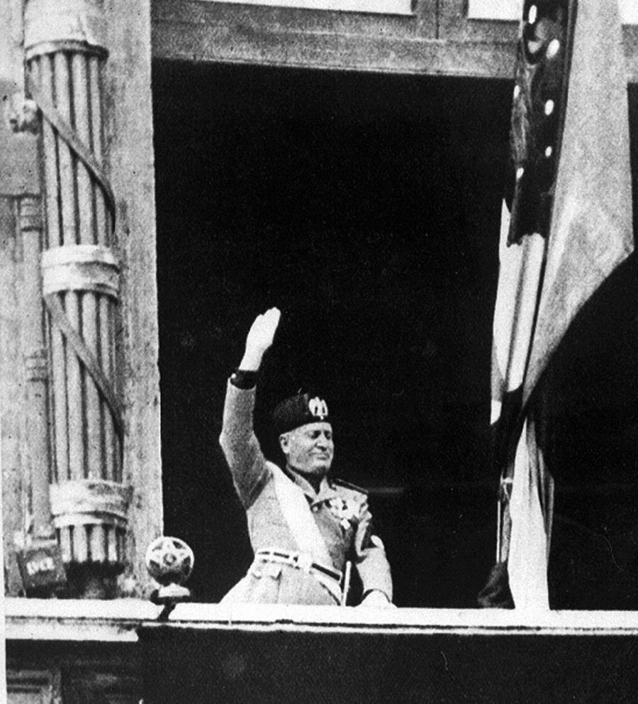 Più di un atto burocratico: così un ordine del giorno fece cadere Mussolini