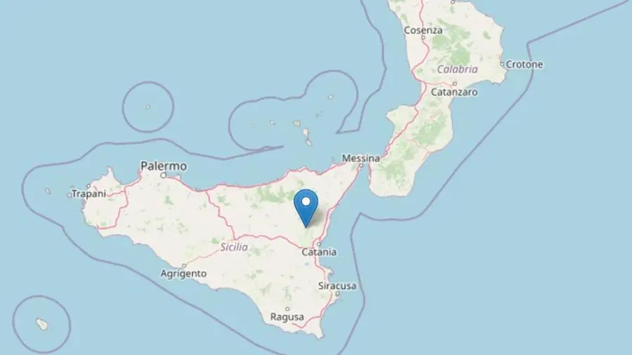 Scossa di terremoto a Catania di magnitudo 4.5, la protezione civile: «Non risultano danni»