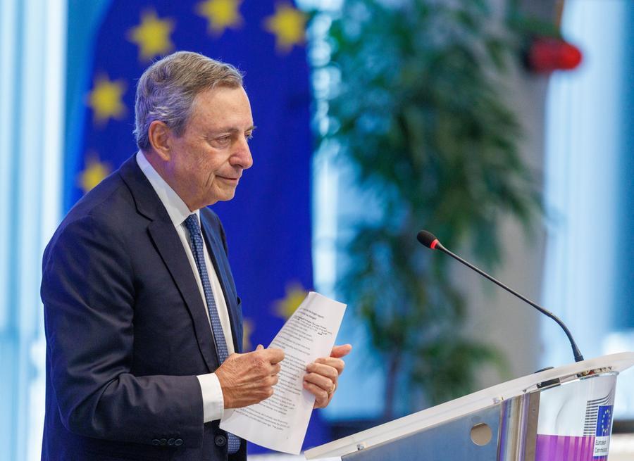 Il nuovo allarme di Draghi: «Ordine globale defunto, l’Ue diventi una federazione»