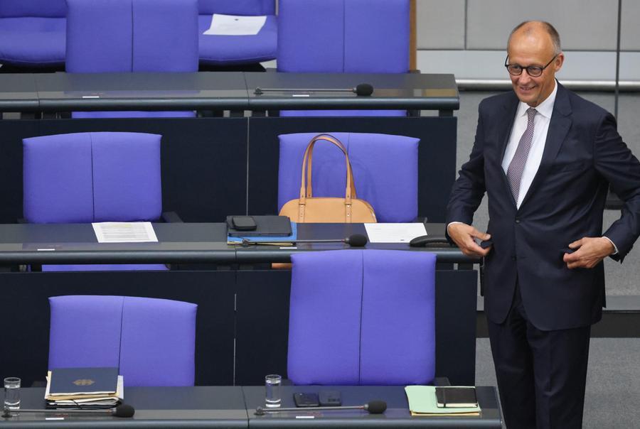 Nella Cdu vacilla il muro di fuoco anti AfD. Il dolore di Merkel: «Ho il cuore spezzato»