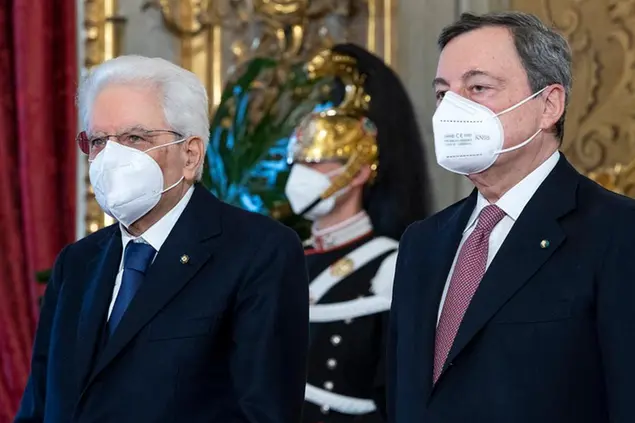 13/02/2021 Roma, Il Presidente della Repubblica Sergio Mattarella e il Presidente del Consiglio Mario Draghi nel corso della cerimonia di giuramento del nuovo Governo