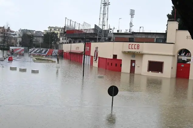 Secondo il rapporto, tra il 1980 e il 2023 gli eventi meteorologici estremi in Italia hanno generato perdite pari a circa 2.330 euro per abitante: siamo il quarto paese più colpito in Europa (FOTO ANSA)