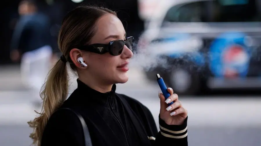 sigaretta elettronica o iqos quale fa meno male Zucchero main image 0