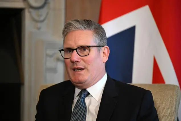 Il Pm britannico Keir Starmer ha dichiarato al governo che il paese riconoscerà uno stato palestinese a settembre, a meno che Israele non adotti ulteriori misure per porre fine alla \\\"situazione spaventosa\\\" a Gaza