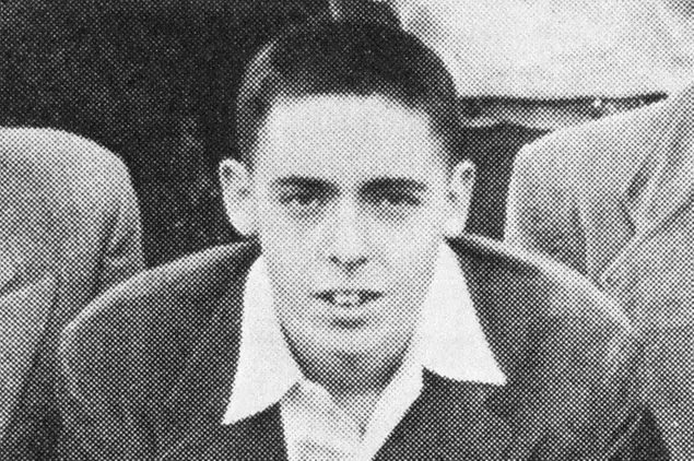 Esistono pochissime fotografie di Thomas Pynchon e sono quasi tutte degli anni Cinquanta. Questa, presa da un annuario, ad esempio è del 1953