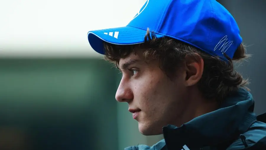 Formula 1: Antonelli vince il Gp in Cina, è il primo italiano dopo 20 anni