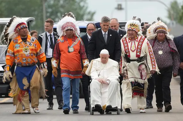 (Nathan Denette/The Canadian Press via AP)