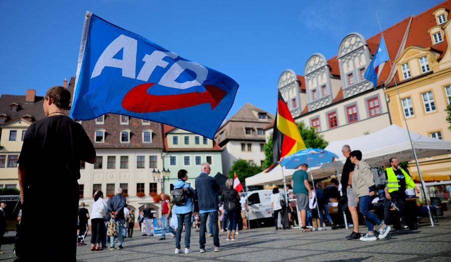 Ines Geipel, scrittrice e docente, parla del legame tra doping forzato e memoria storica in Germania, collegando il passato oscuro all’affermazione dell’AfD