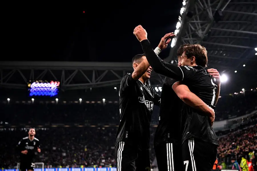 Foto Marco Alpozzi/LaPresse 13 Novembre 2022 - Torino, Italia - sport, calcio - Juventus vs Lazio - Campionato italiano di calcio Serie A TIM 2022/2023 - Juventus Stadium. Nella foto: Arkadiusz Milik (Juventus F.C.);esulta dopo il gol November 13, 2022 Turin, Italy - sport, calcio - Juventus vs Lazio - Italian Serie A Football Championship 2022/2023 - Juventus Stadium. In the pic: Arkadiusz Milik (Juventus F.C.);celebrates after scoring