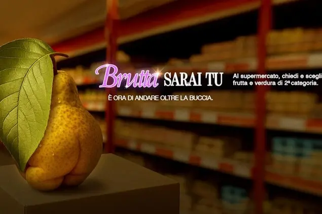 La campagna \\\"Oltre la buccia\\\" dell'associazione Terra