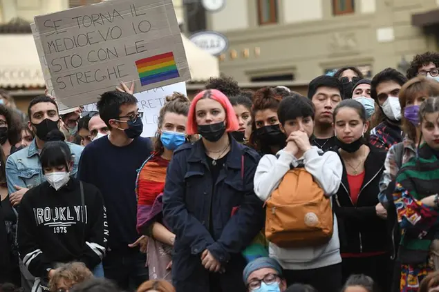 30/10/2021 Firenze, sit in in piazza della Repubblica, contro la bocciatura del ddl Zan