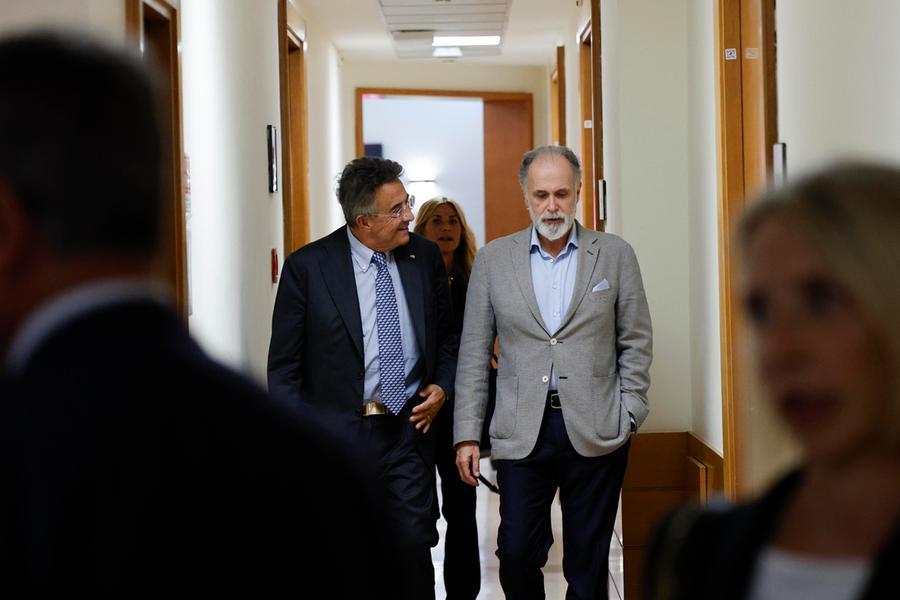 Rai, la maggioranza valuta il rimpasto per mandare un segnale al Quirinale. Ma la presidenza non si sblocca