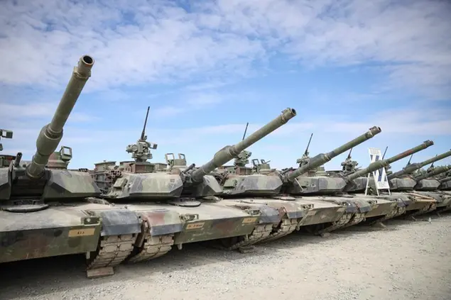 13 July 2022, Bavaria, Grafenw'hr: M1A2 Abrams tanks stand on the grounds of the 1st Brigade of the 3rd Infantry Division (Raider Brigade) during a visit by the German president to U.S. forces in Grafenwoehr. Photo by: Daniel Karmann/picture-alliance/dpa/AP Images