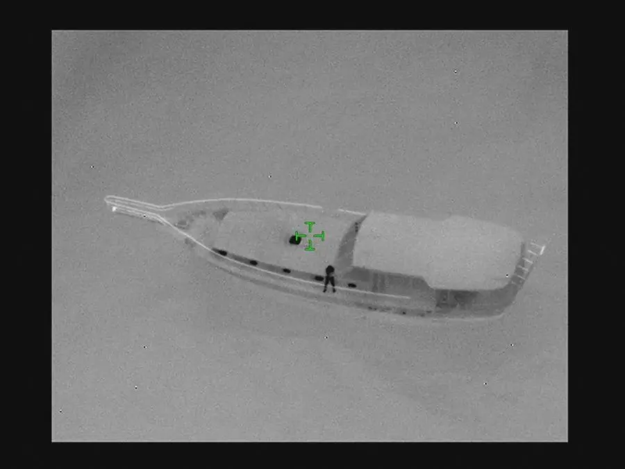 L'imbarcazione naufragata intercettata da Frontex Ap/Lapresse