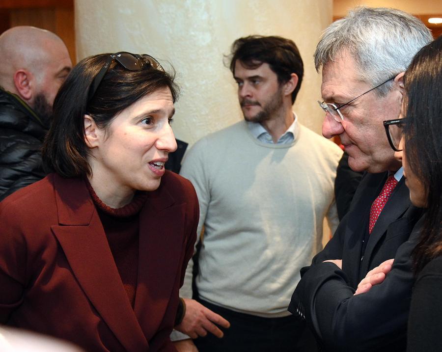 Referendum, il derby romano. Il Pd spera di nuovo nella Cgil