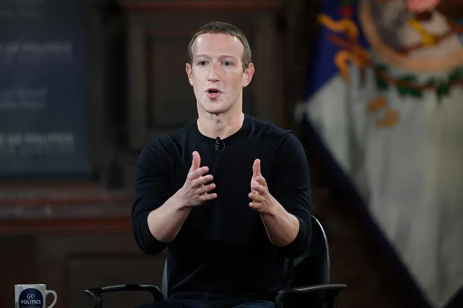 Mark Zuckerberg è il ceo di Facebook, il social network che ha lanciato Bulletin, una nuova piattaforma per le newsletter (AP)