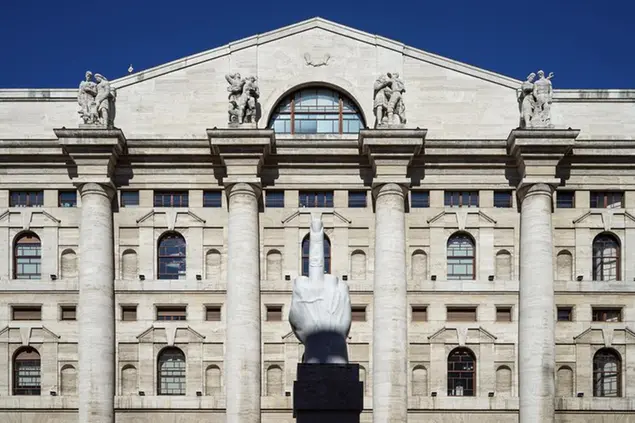 Italy: Italy's main stock exchange 'Borsa Italiana' in Milan - with statue by Maurizio Cattelan in the foreground. Photo from 03. March 2016. Photo by: Daniel Kalker/picture-alliance/dpa/AP Images