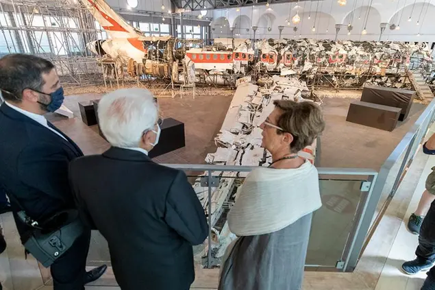30/07/2020 Bologna. Il Presidente della Repubblica Sergio Mattarella accompagnato Daria Bonfietti, presidente dell’Associazione Parenti delle Vittime della Strage di Ustica, visita il Museo per la Memoria