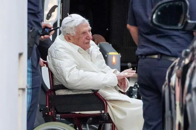 Papa Bendetto XVI (Daniel Karmann/dpa via AP)