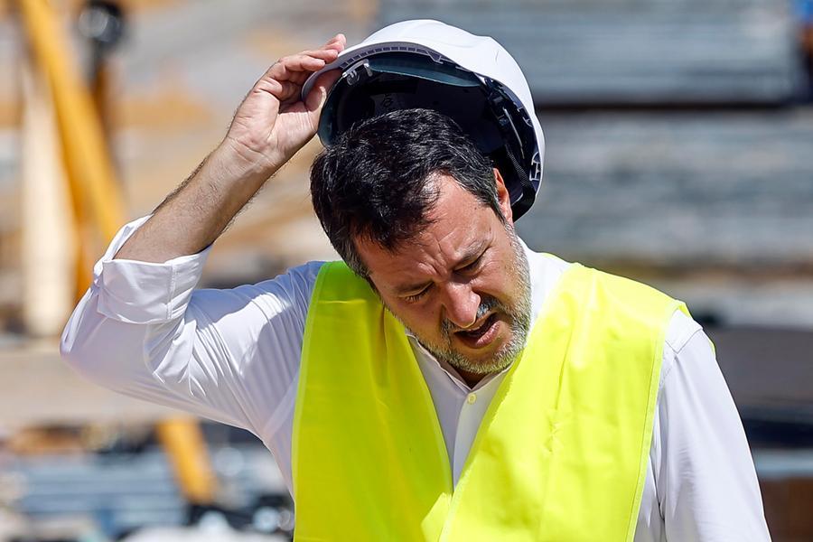 Salvini è solo, niente Viminale. Meloni: «Nessun rimpasto»