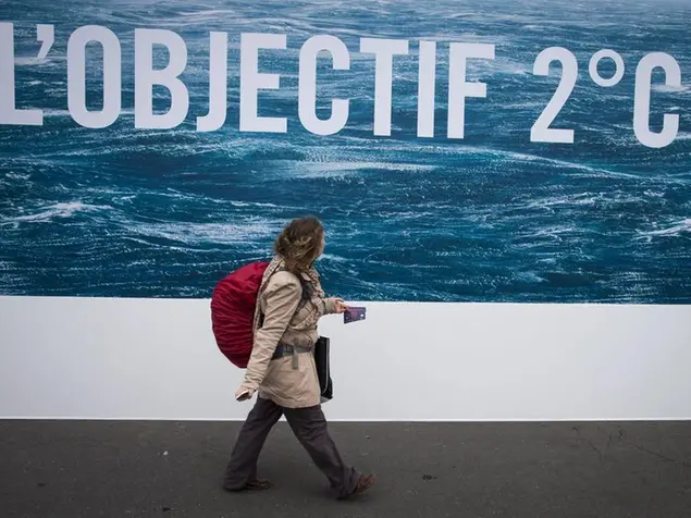 Dieci anni dall’accordo di Parigi sul clima, è stato tutto inutile?