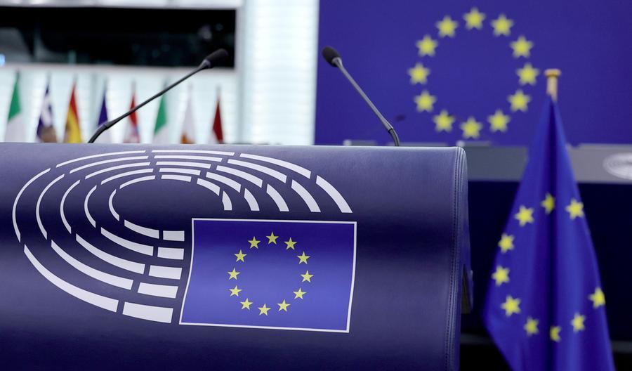 Banca Etica e Mediterranea chiedono all'Europa di difendere la sovranità contro le sanzioni USA