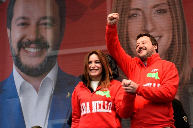 Matteo Salvini a Maranello, durante la campagna elettorale per le elezioni in Emilia Romagna (Foto LaPresse)