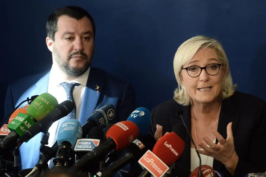 (Matteo Salvini e Marine Le Pen insieme a Roma nel 2018. Foto LaPresse)