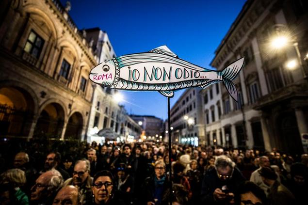 Roma. Un manifestazione delle sardine prima della pandemia Foto LaPresse