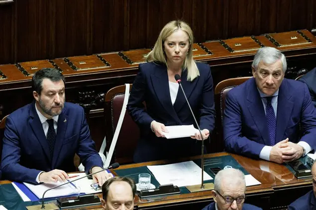 Foto Roberto Monaldo / LaPresse 25-10-2022 Roma (Italia) Politica Camera dei Deputati - Dichiarazioni programmatiche del presidente del Consiglio Giorgia Meloni e voto di fiducia al governo Nella foto Matteo Salvini, Giorgia Meloni, Antonio Tajani 25-10-2022 Rome (Italy) Politics Chamber of Deputies - Programmatic statements by Prime Minister Giorgia Meloni and vote of confidence in the government In the pic Matteo Salvini, Giorgia Meloni, Antonio Tajani