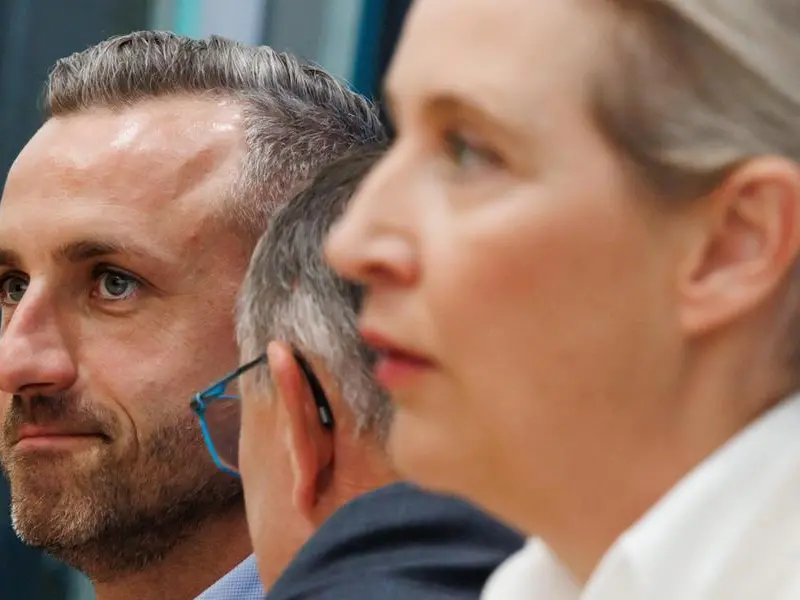 L’Europa, la sinistra e l’effetto domino dell’onda nera