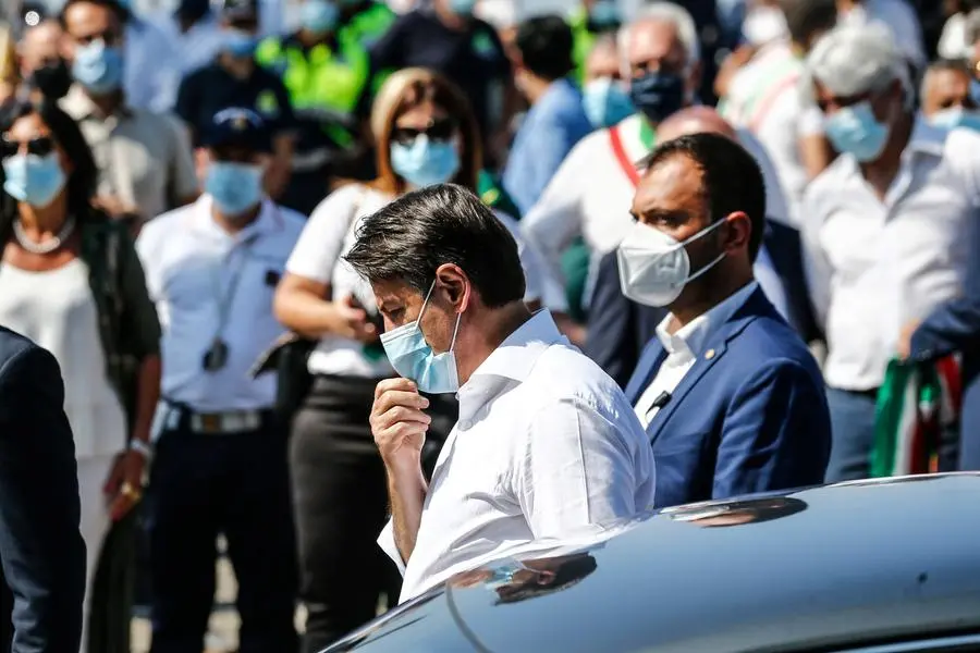 Foto Cecilia Fabiano/ LaPresse 12 Settembre 2020 Paliano (Italia) Cronaca : arrivi allo stadio di Paliano Funerali di Willy Montero Duarte Nella Foto: il presidente Conte Photo Cecilia Fabiano/LaPresse September 12 , 2020 Paliano (Italy) News: Willy Montero Duarte Funeral In the pic : the president Conte