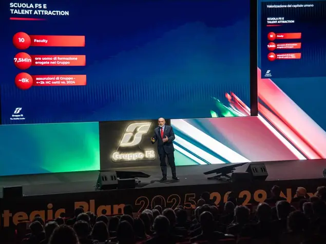 Treni nuovi e bye bye Anas, la sfida internazionale di Ferrovie