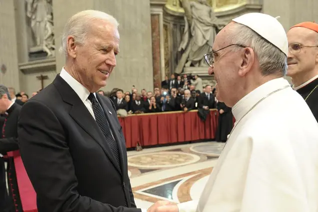 LaPresse 19-03-2013 Cronaca Papa Francesco saluta i potenti Nella foto: Joe Biden