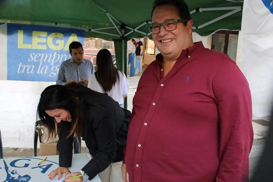 La deputata Giovanna Miele a Latina con il vicesegretario leghista Claudio Durigon (foto da Facebook)