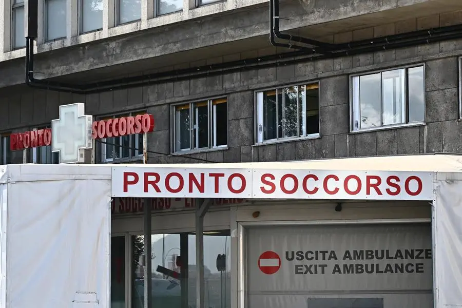 La giornata di un medico al pronto soccorso da cittadino “semplice”: le  falle e i successi della sanità