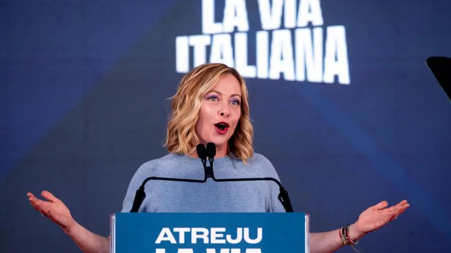 Non si può più dire niente - Indignazioni Perenni Studio Supernova car