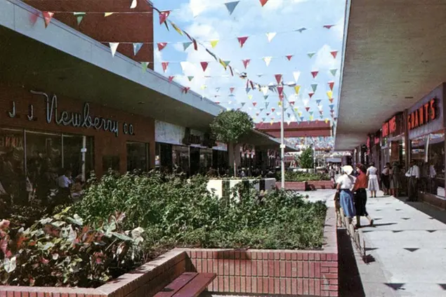 Gulfgate Shopping City, Houston, Texas, USA, 1956. Foto: Heritage / AGF