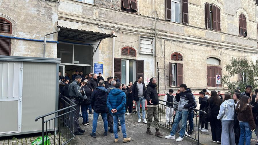 Studente accoltellato, Salvini fa propaganda e rilancia il nuovo decreto sicurezza