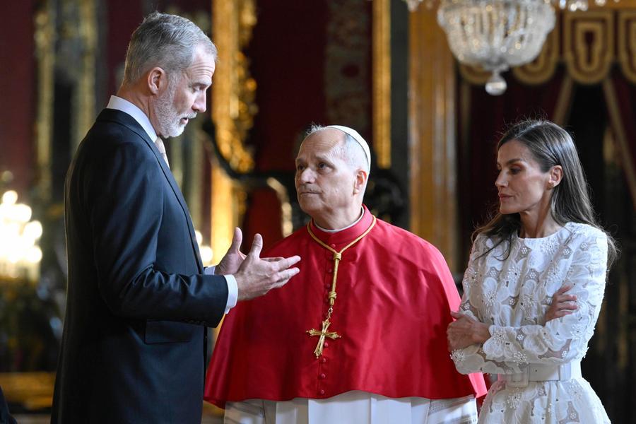 Leone XIV in Spagna: «Quella in Iran non è una guerra giusta, in Ucraina è urgente un negoziato»