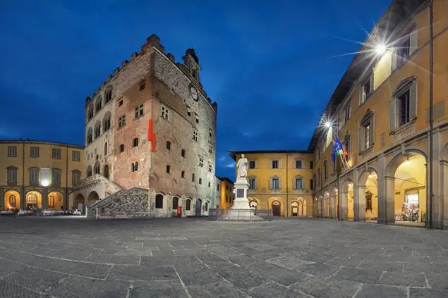 La piazza del Comune a Prato