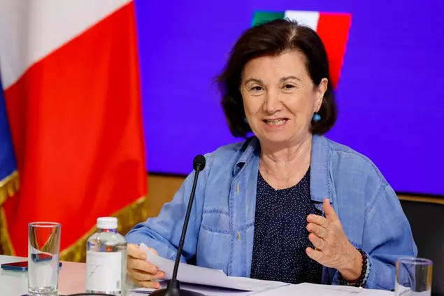 La ministra delle pari opportunità Eugenia Roccella (Ansa - Fabio Frustaci)