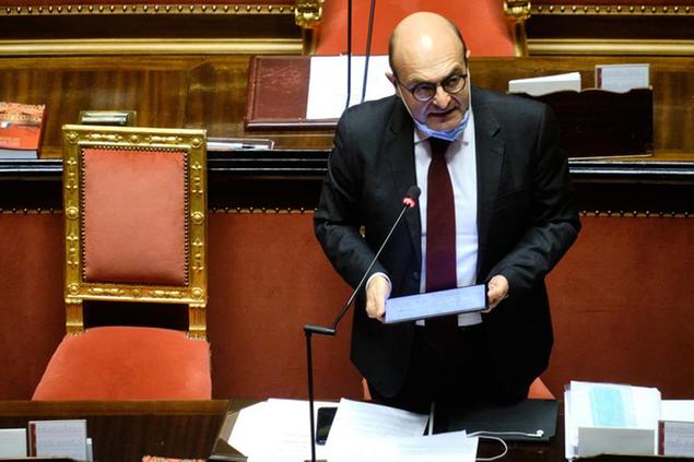 Il viceministro dell'Economia, Antonio Misiani (LaPresse)