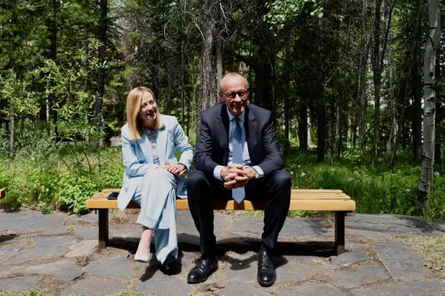 (Meloni e Merz insieme. Foto Ansa)