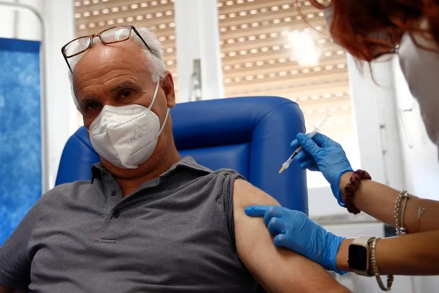 Foto Cecilia Fabiano /LaPresse 29-07-2022 Roma, Italia - Cronaca - Quarta dose del vaccino anti-covid19 per over 60 e pazienti fragili . Nella foto: lil centro vaccini del Santa Maria della Pietà July 29 , 2022 Rome Italy - News - Fourth dose of the anti-covid19 vaccine for over 60 and frail patients In the photo: the vaccination centre at Santa Maria della Pietà