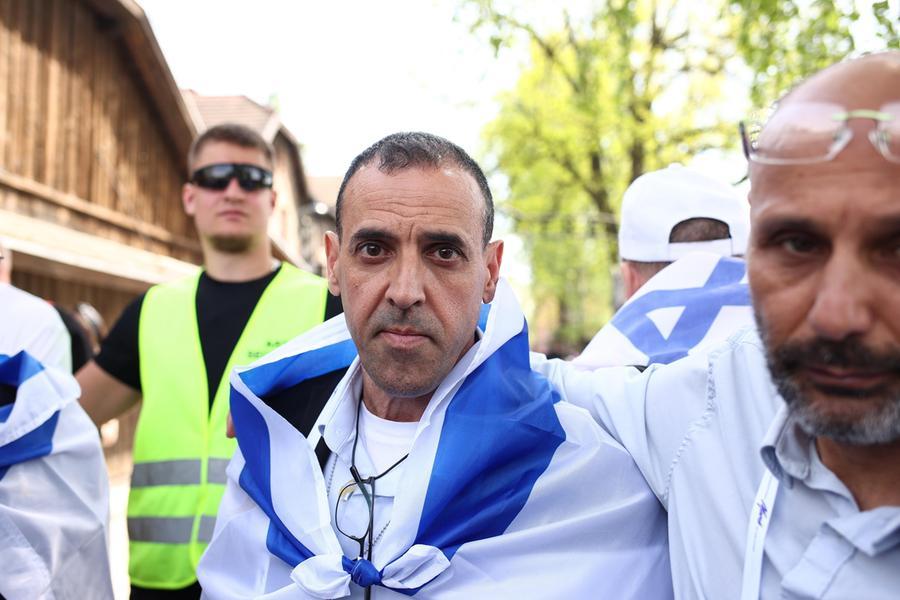 Israele, la strana celebrità degli ex ostaggi di Hamas: «Non vedo l’ora di tornare anonimo»