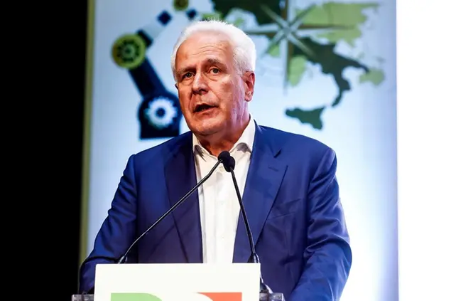 Il presidente della regione Toscana Eugenio Giani