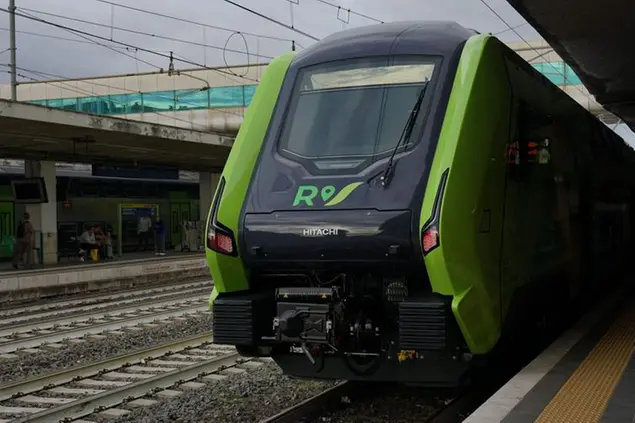 Un treno regionale