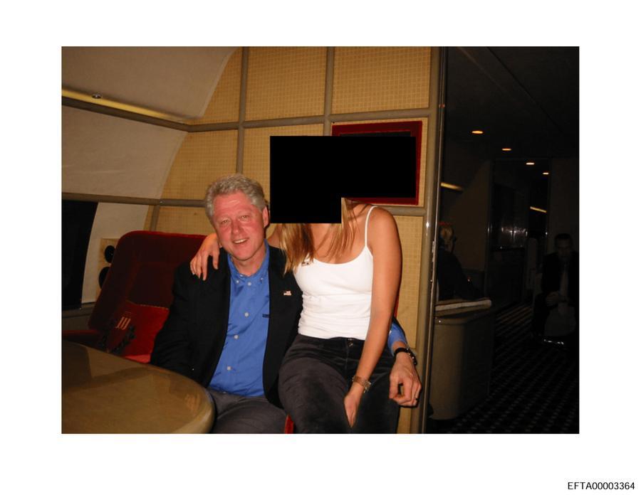 I Clinton costretti a parlare: sugli Epstein Files vince il metodo della confusione