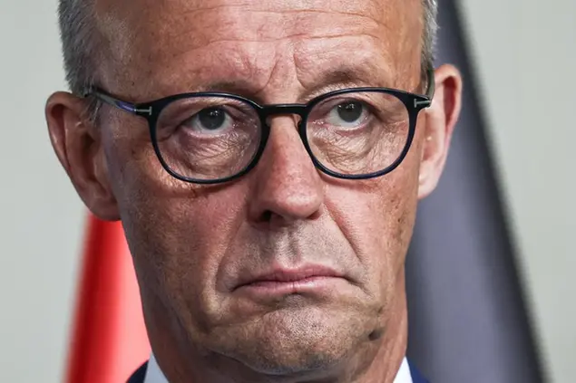 Il cancelliere Merz ha deciso di non volare a New York